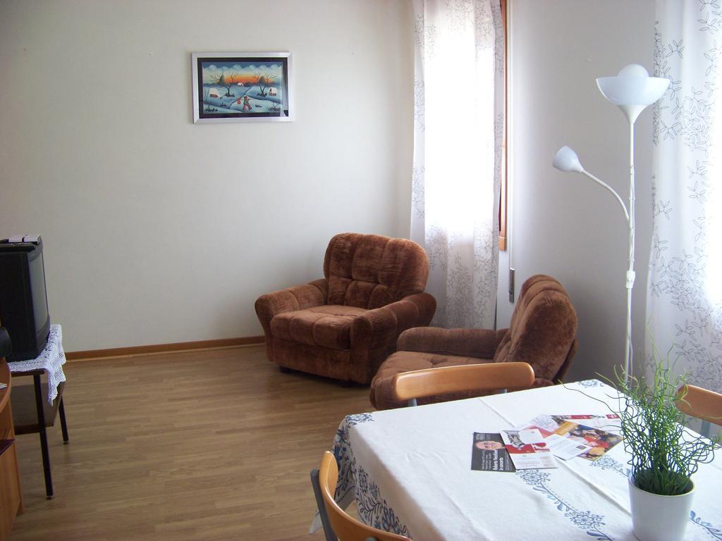 Residenza Capri Daire Vicenza Oda fotoğraf